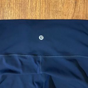 Lululemon Wunder Under 25” Navy Blue legging